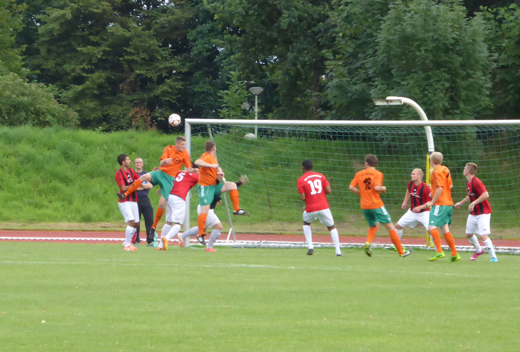 Testspiel OSC Bremerhaven - SFL Bremerhaven. SFL OSC Testspiel Juli